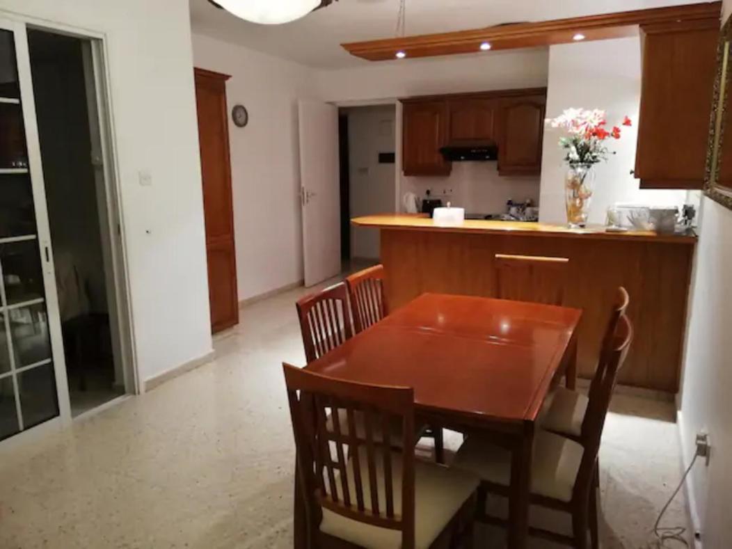 Ria Beach Sea View Apartment Pyla Bagian luar foto